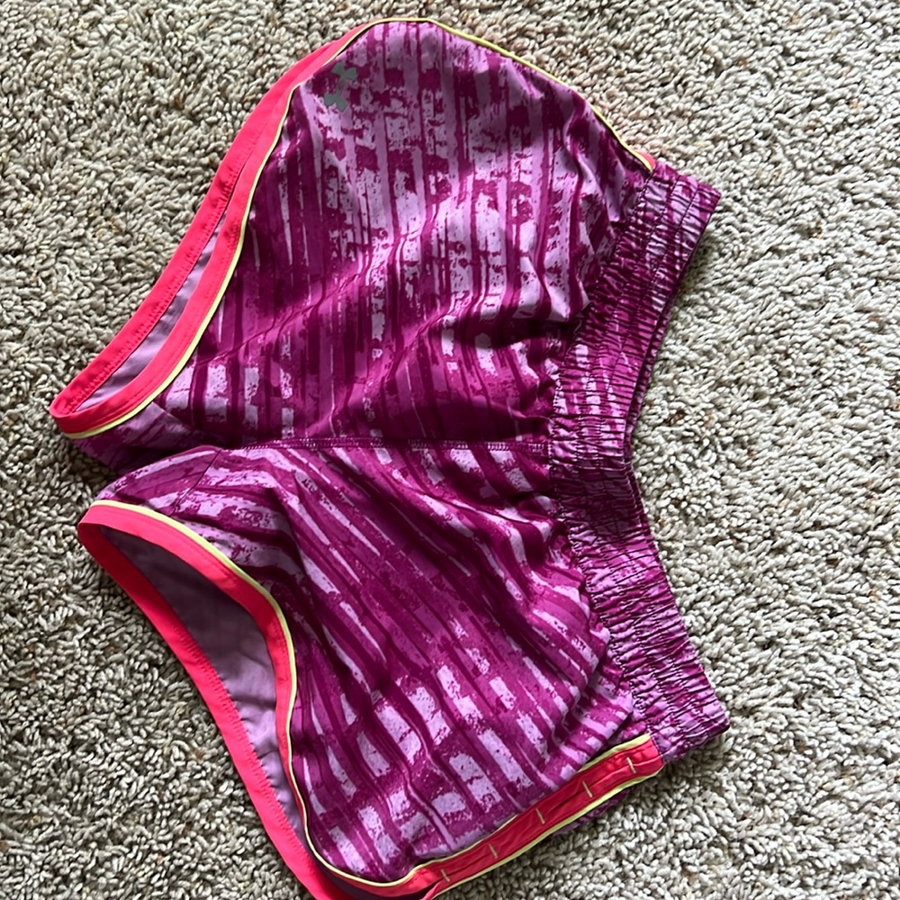 Underarmour Womens Small Running Shorts